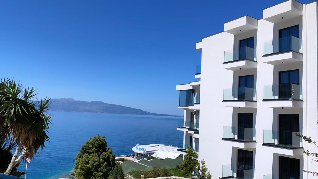 סרנדה Hotel Nertili מראה חיצוני תמונה