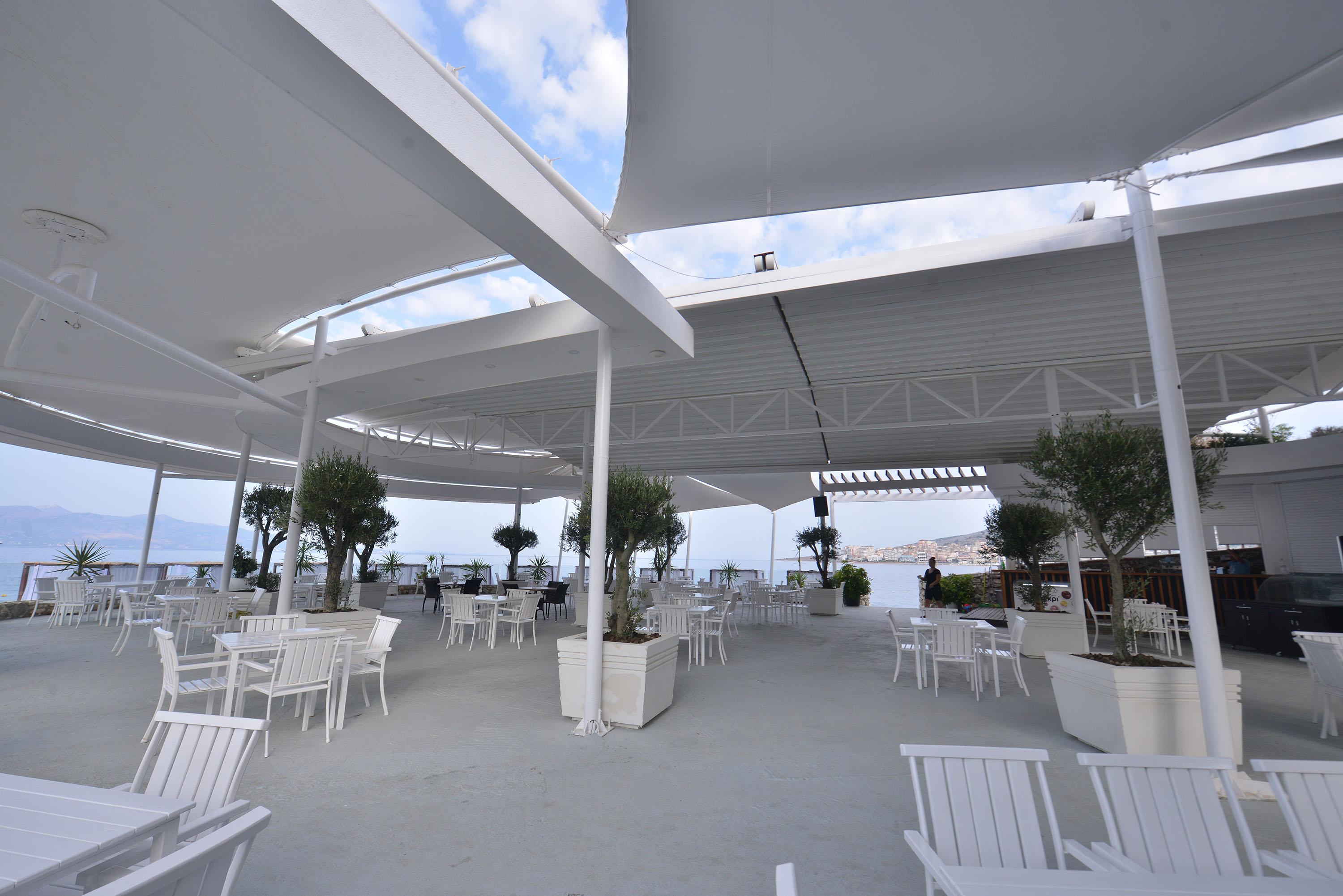 סרנדה Hotel Nertili מראה חיצוני תמונה